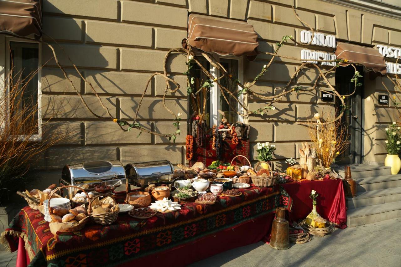 Taste Tbilisi Hotel Exterior photo